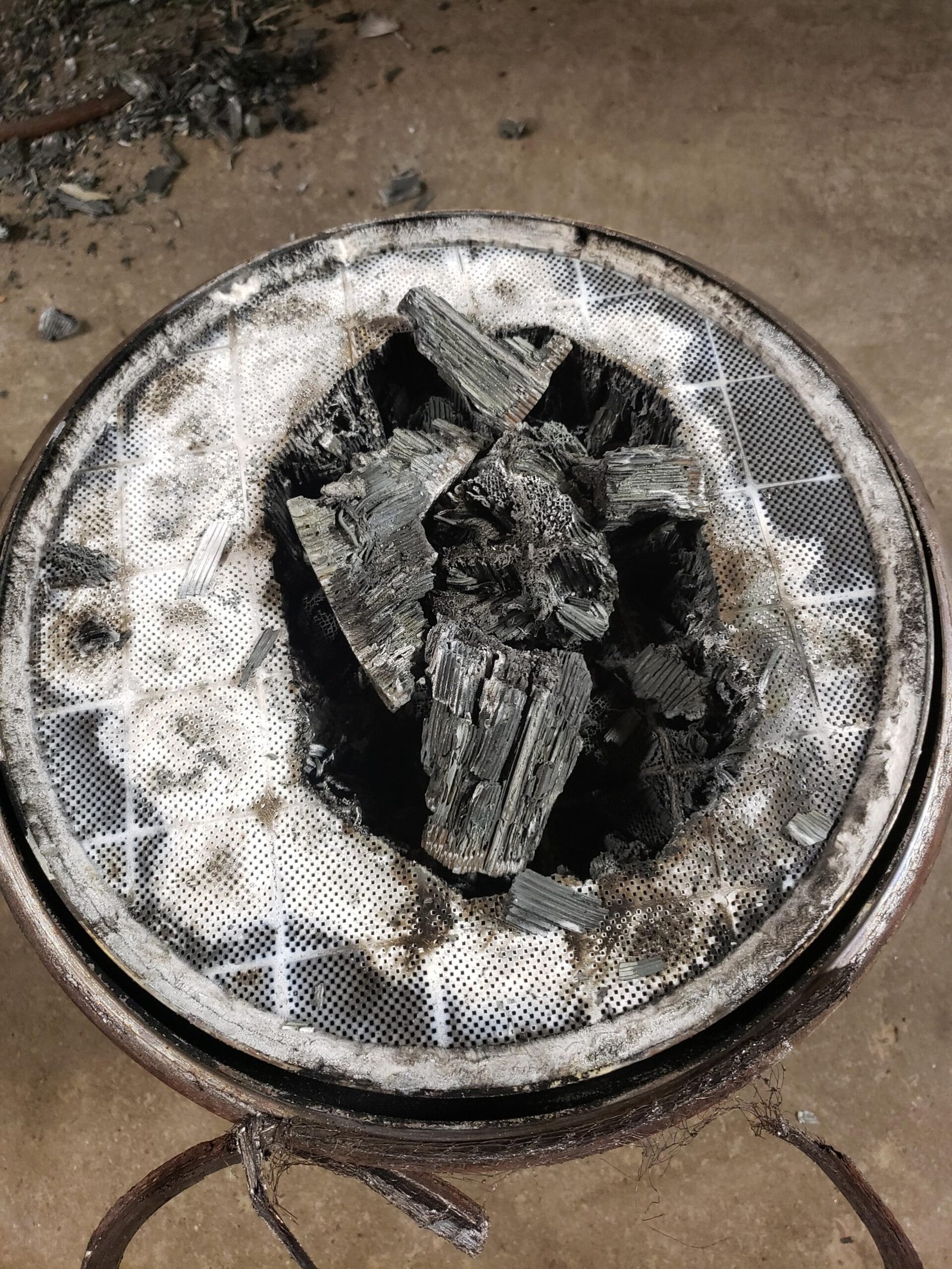 Illustrative example of a severely damaged and overloaded diesel particulate filter substrate